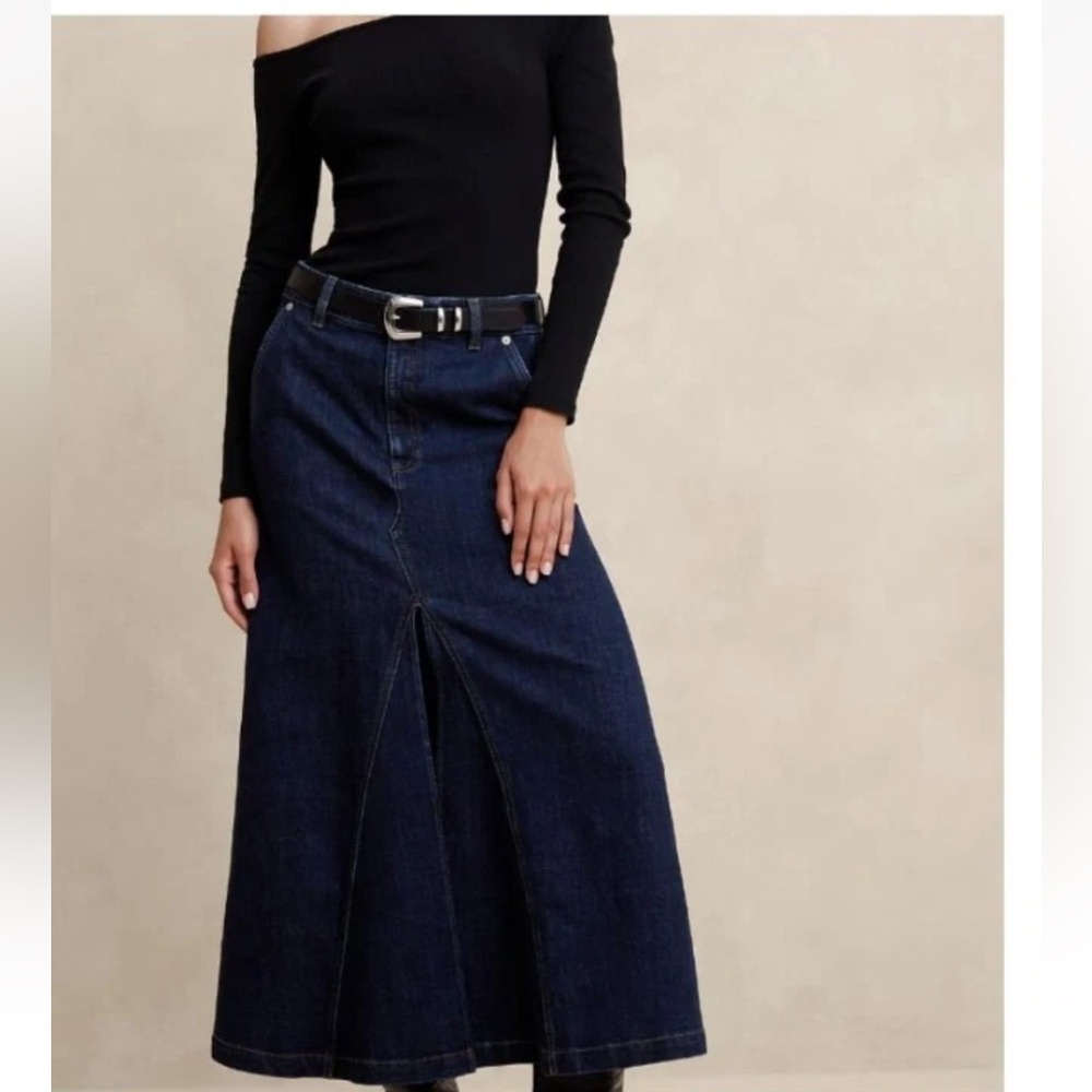 Banana Republic 
Denim Skirt Womens 4 
Center Split Classic 
Maxi Dark Wash Y2K - Picture 2 of 11